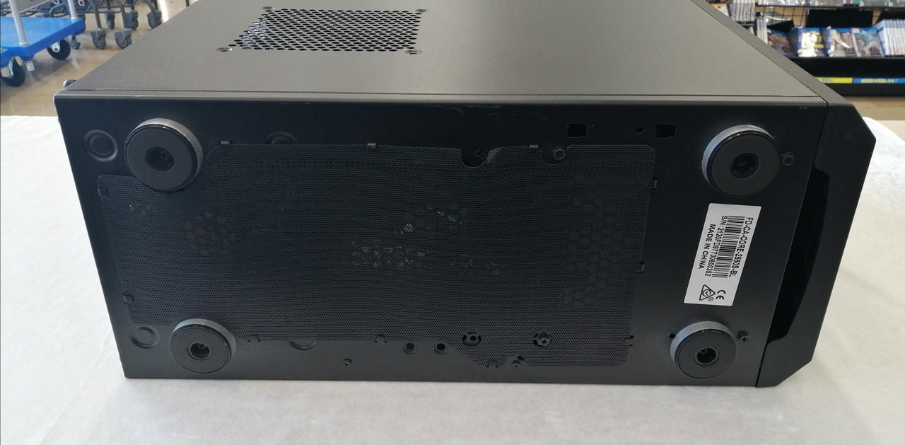 キズ、汚れあります