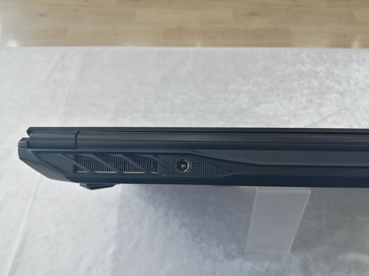 キズ、汚れあります