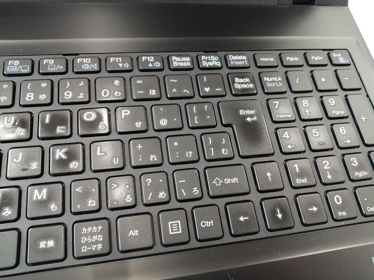 キーボードテカリあります
