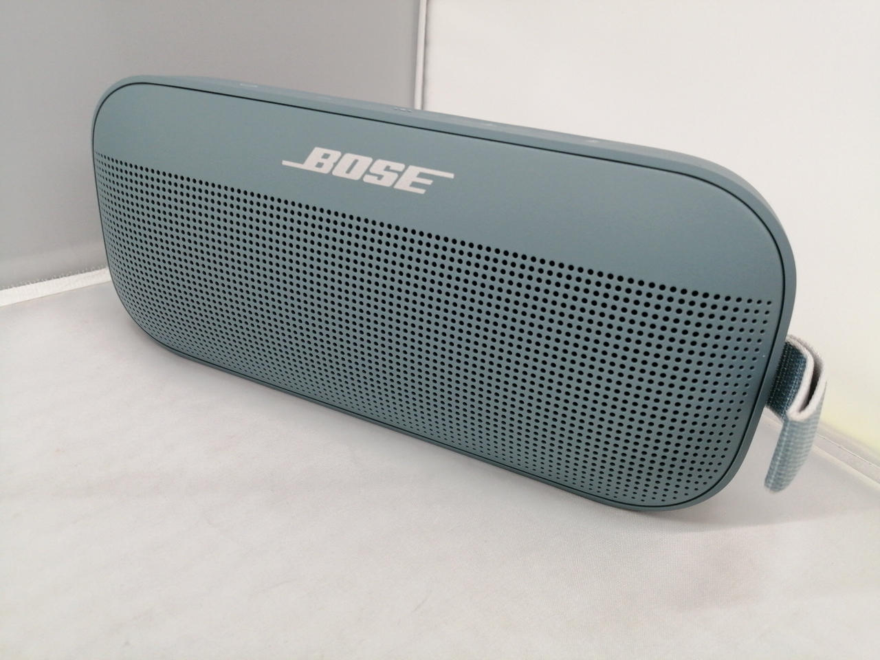 BOSE 111-RD 車載リア据置型スピーカー 車内オーディオルーム