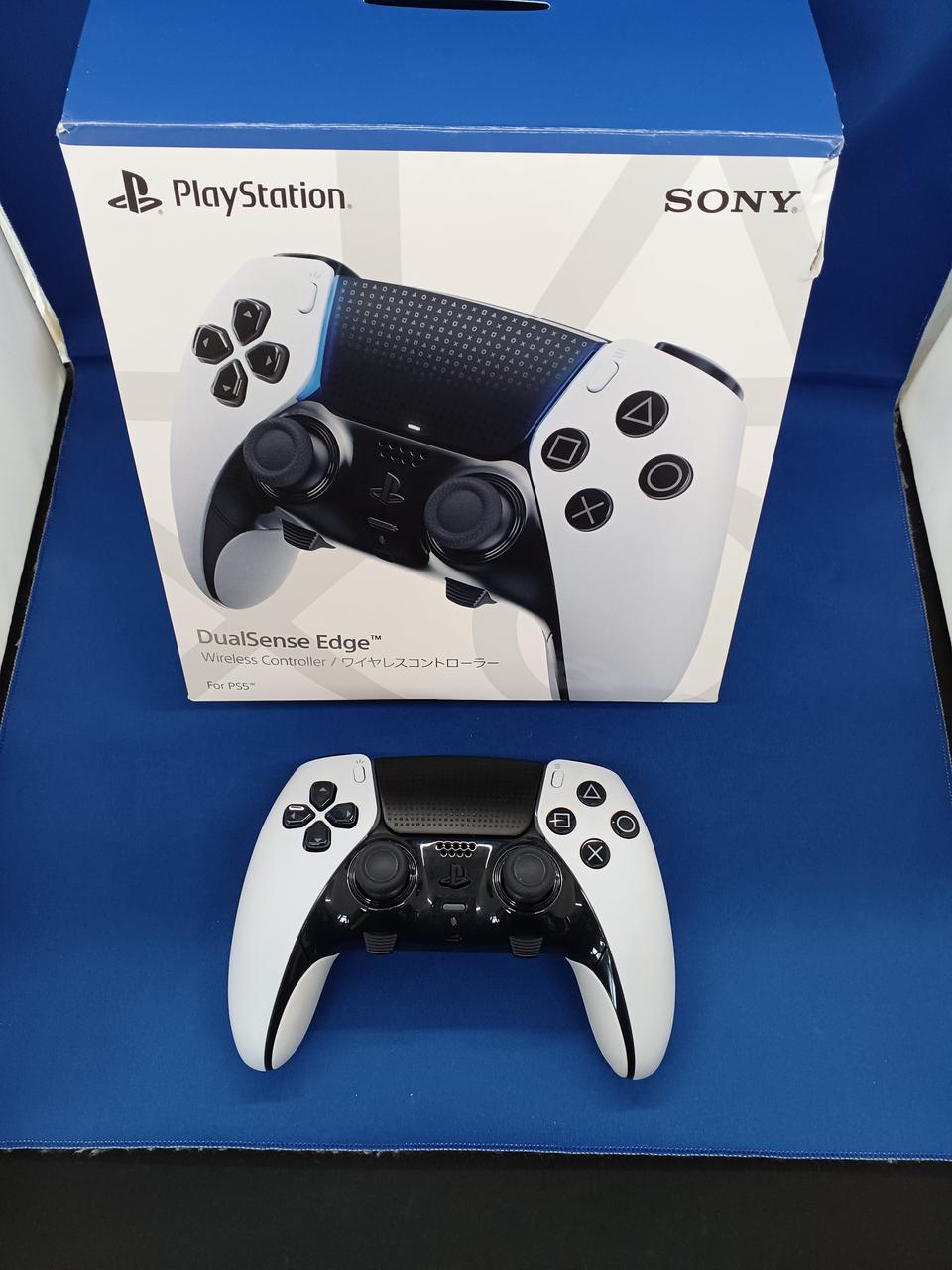 値下げ不可　DualSense Edge ワイヤレスコントローラー Amazon.co.jp: 【純正品】DualSense Edge ワイヤレス