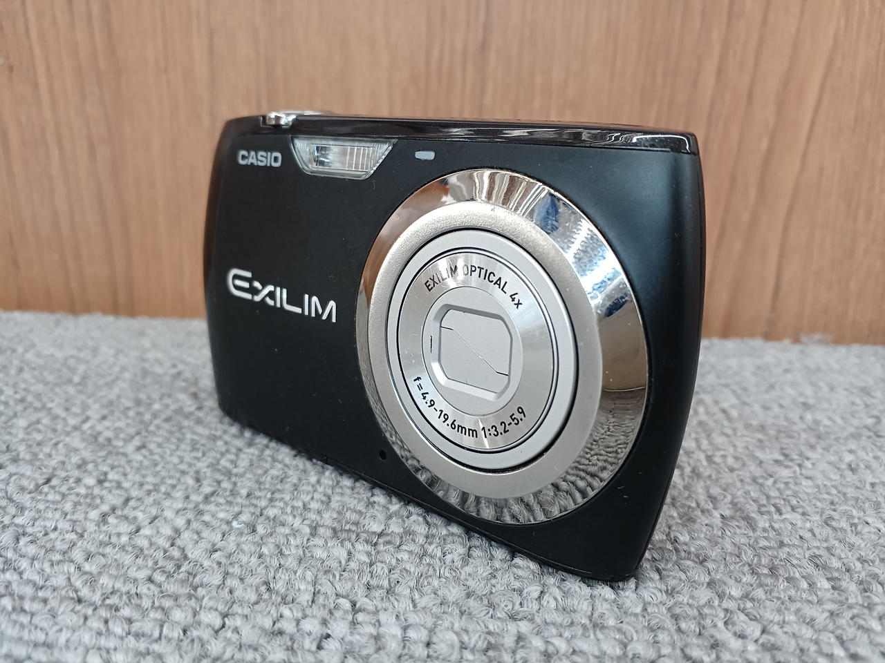 最終価格売れなきゃ出品取止めジャンク返品不可　CASIOFROGMAN イエロー CASIO G-SHOCK FROGMAN 腕時計 デジタル イエロー DW-6300 を