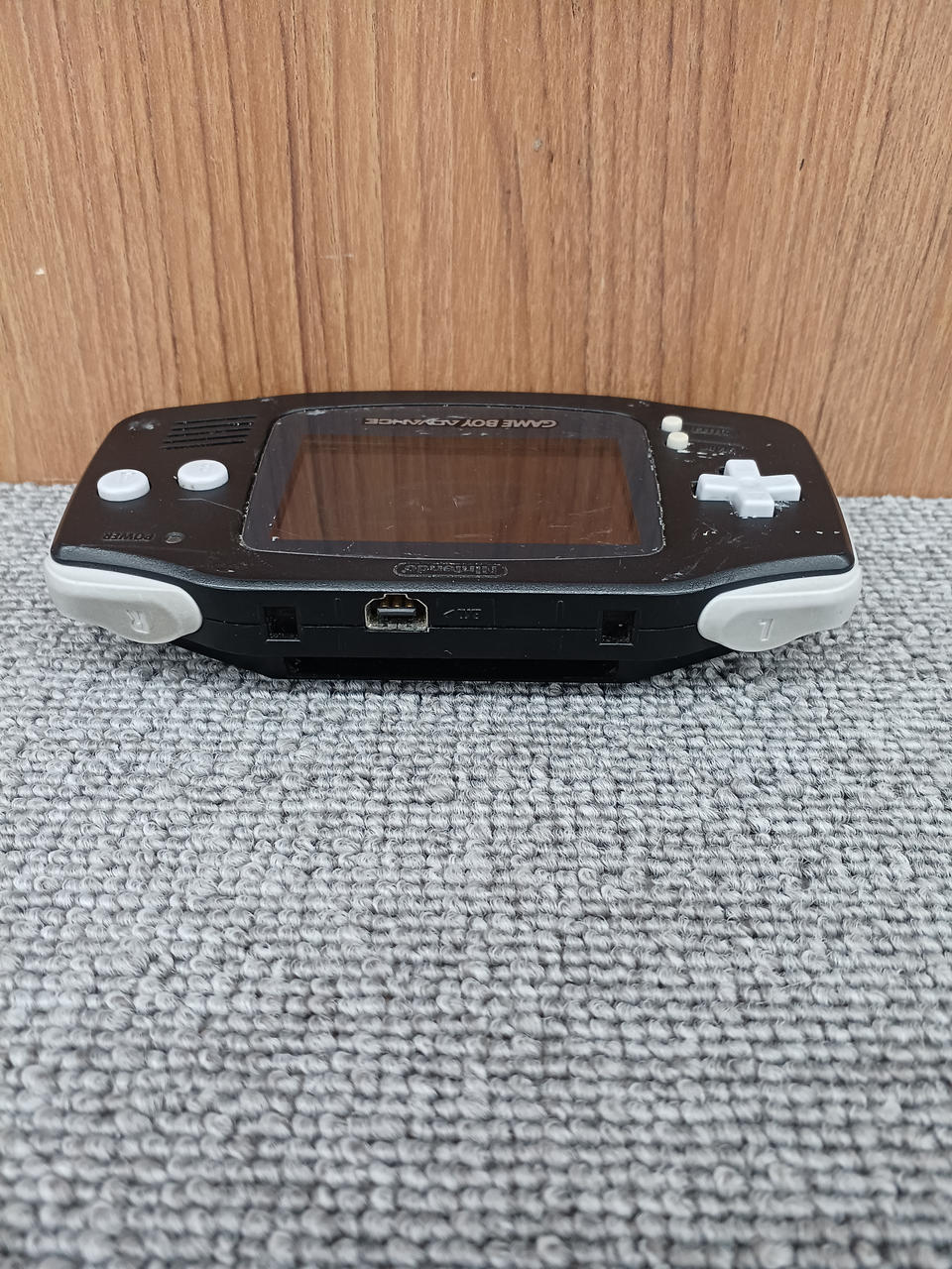 ゲームボーイ アドバンス ゲームボーイアドバンスSPが発売された日。折りたたみ型のおしゃれで