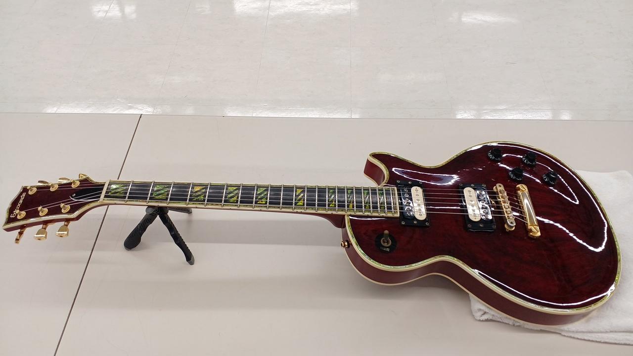 【超貴重！】Edwardsエレキギター　セミホロウレスポールタイプ 超貴重！】Edwardsエレキギター セミホロウレスポールタイプ ギター