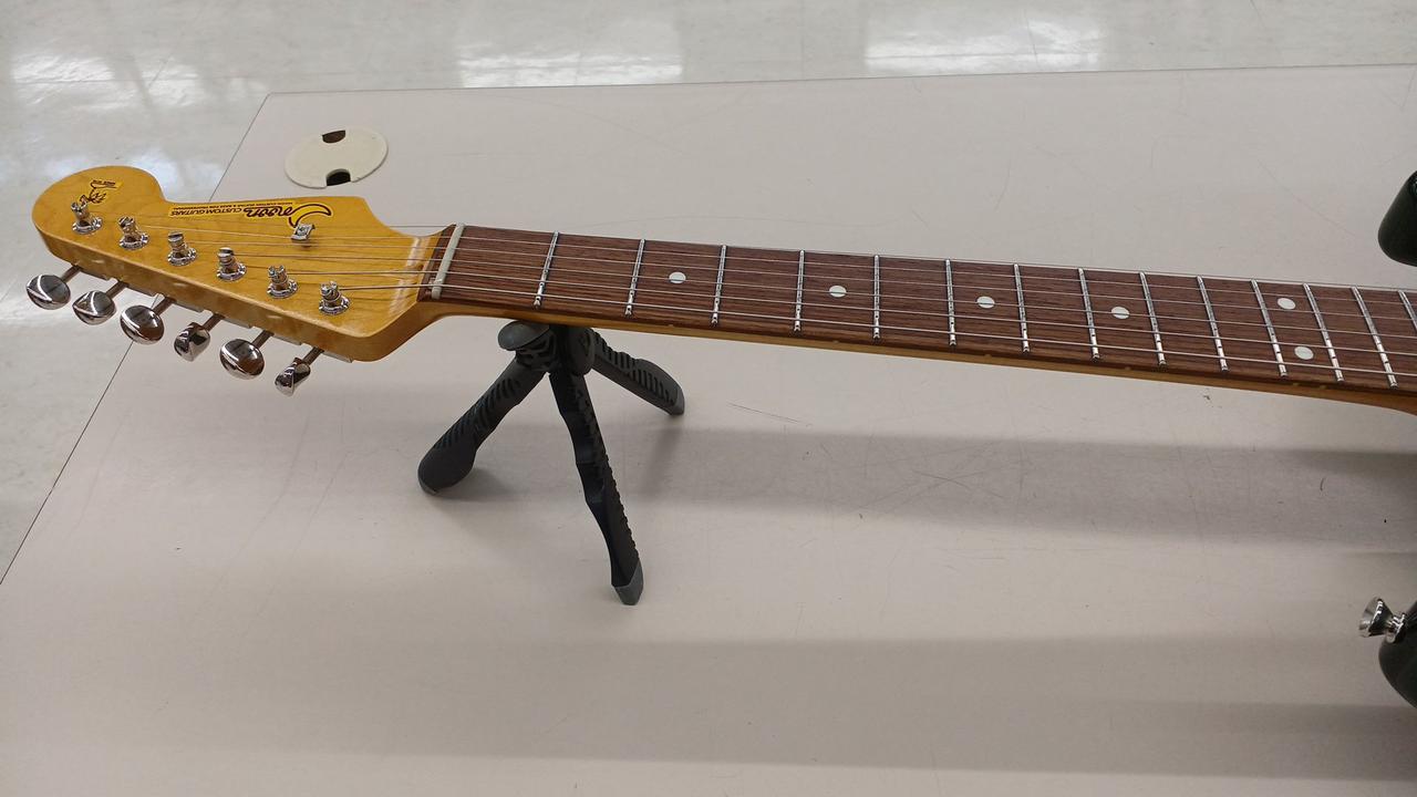 MOON GUITARS|エレキギター ストラトキャスタータイプ|HARDOFF