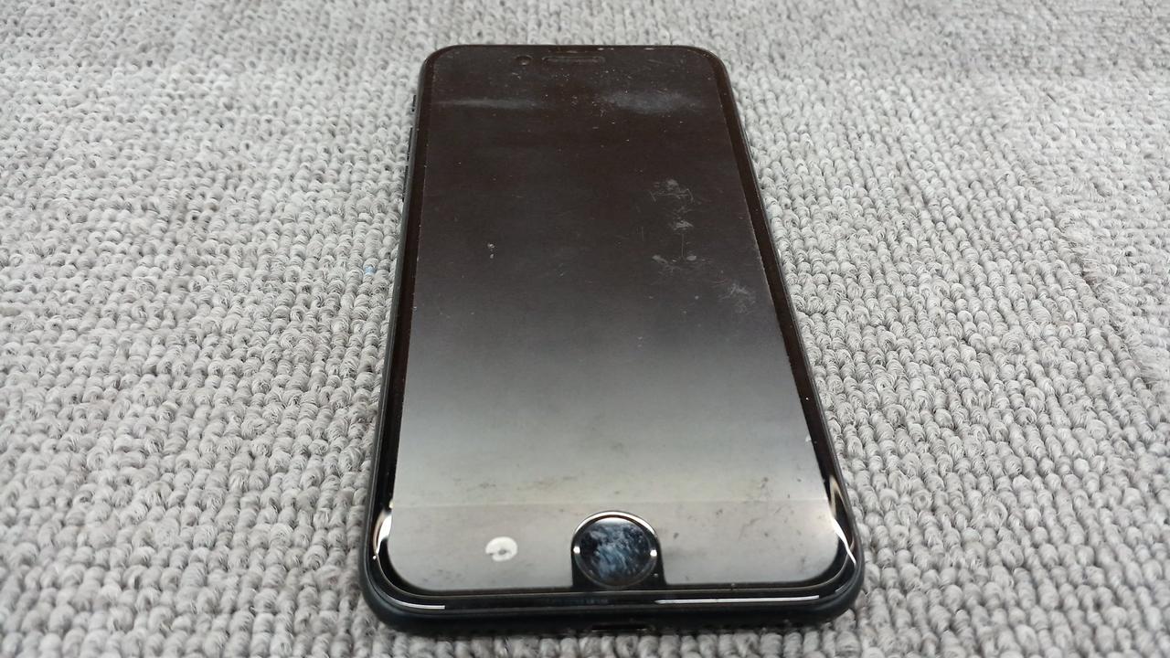 iPhone 7 SE ジャンク ジャンク品｜ Apple｜iPhone 7 128GB - メルカリ