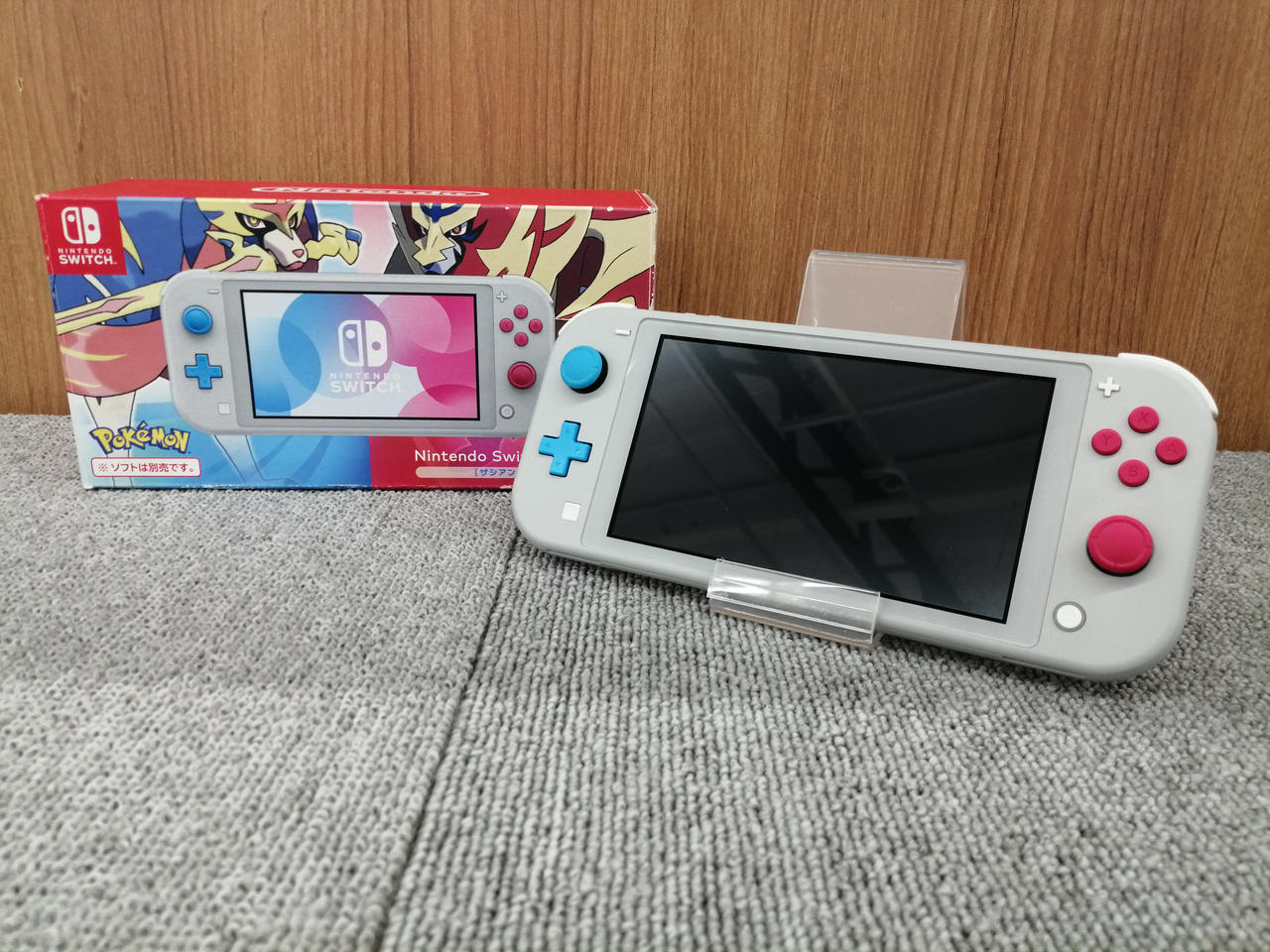 ニンテンドウ(NINTENDO)|SWITCH LITE ザシアン·ザマゼンタ