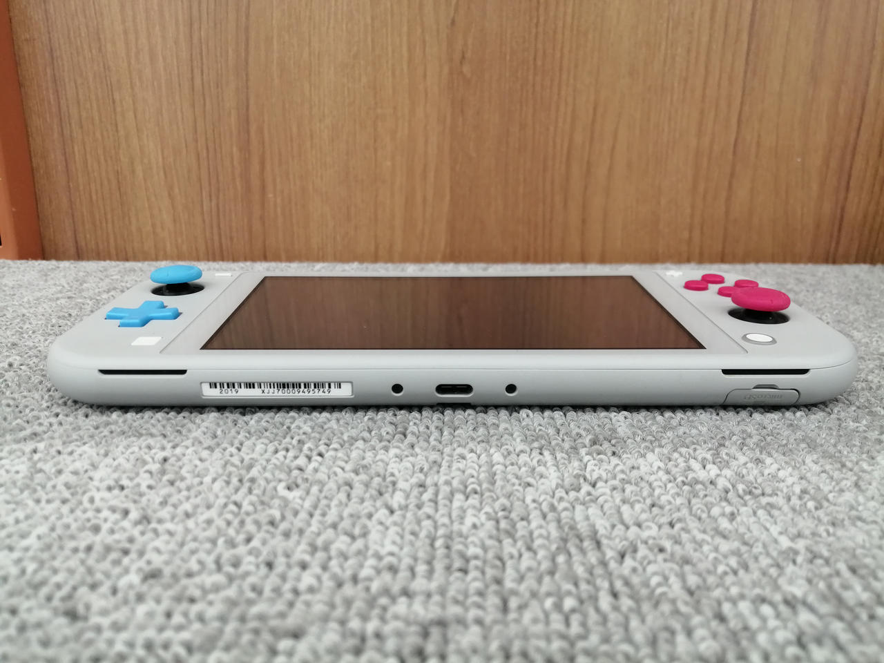 Nintendo Switch - Nintendo Switch Lite  ザシアン・ザマゼンタ 特別デザイン 任天堂 Nintendo Switch Lite ザシアン・ザマゼンタ 価格比較