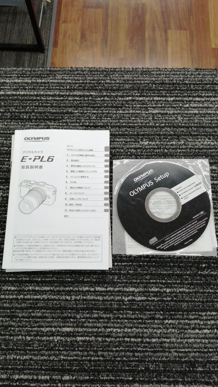 オリンパス(OLYMPUS)|ミラーレス一眼 ダブルズームキット