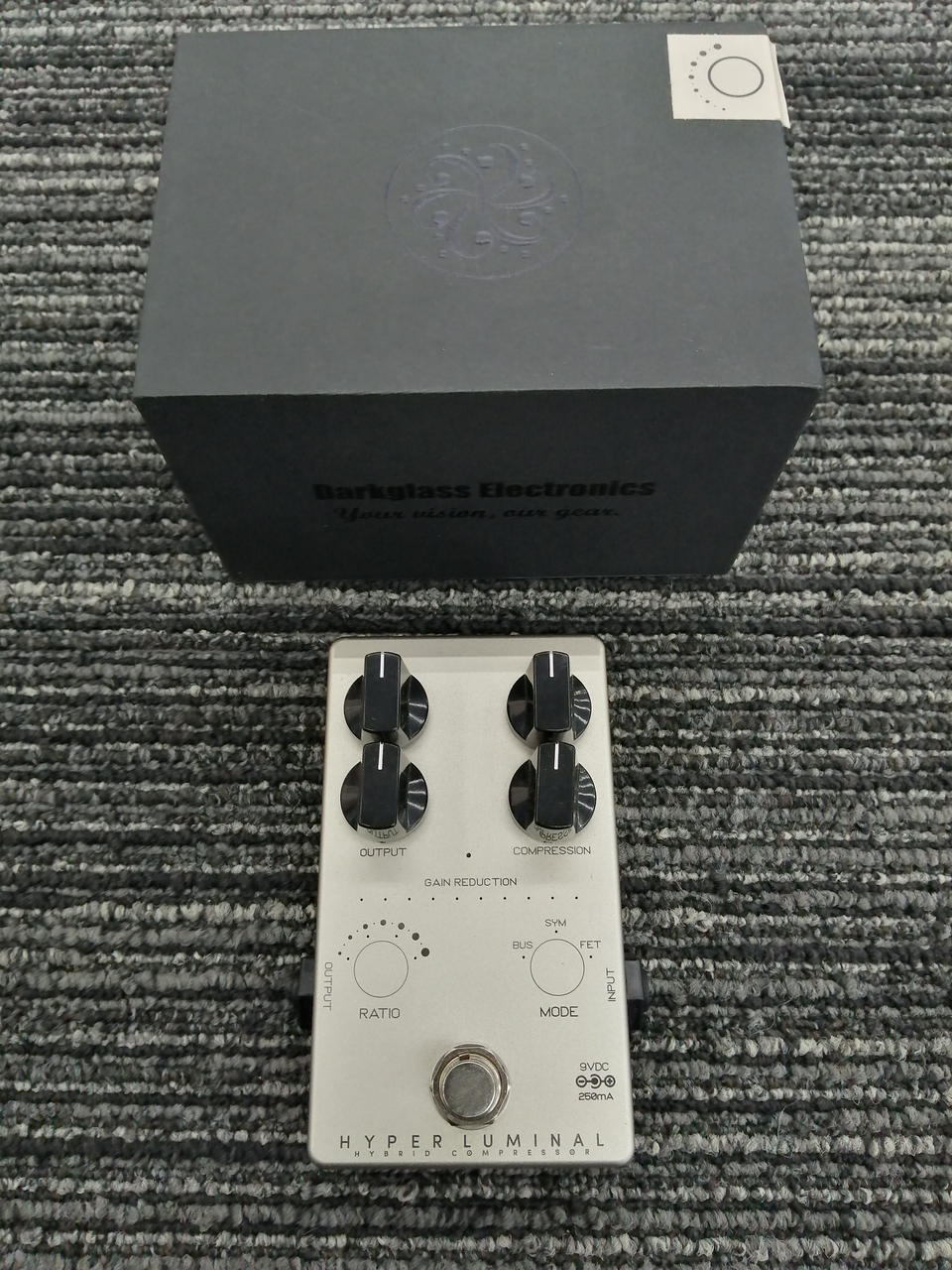 DARKGLASS ELECTRONICS 型番：HYPER LUMINAL エフェクター