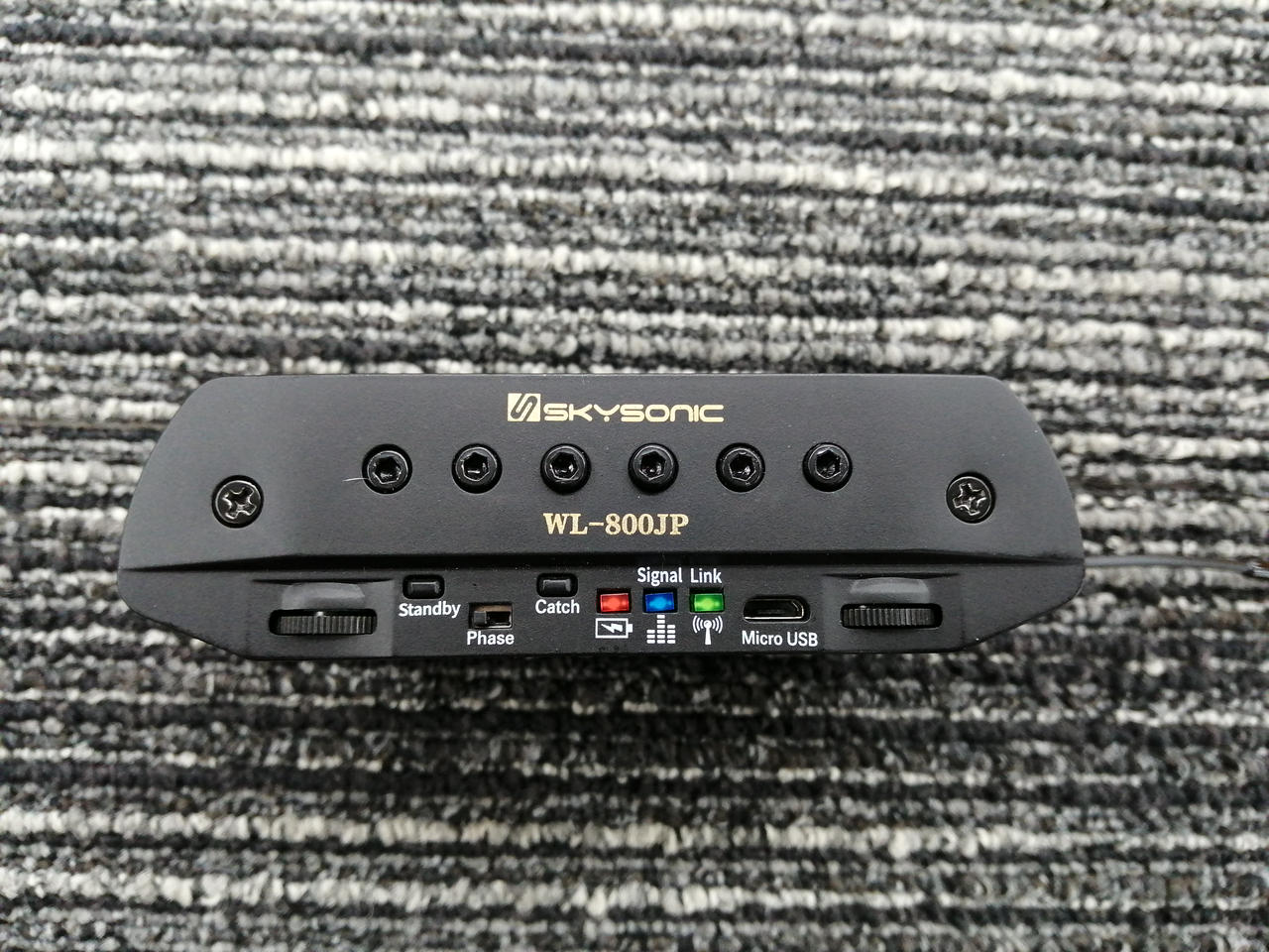 スカイソニック(SKYSONIC)|アコギ用ワイヤレスピックアップ|【ハード
