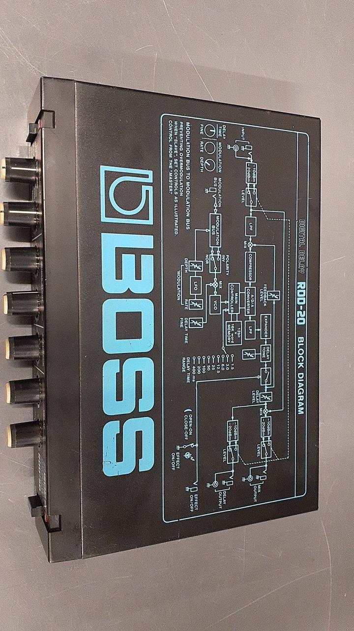 M3671 BOSS ボス RDD-20 エフェクター 動作品　全国送料無料 M3671 BOSS ボス RDD-20 エフェクター 動作品全国送料無料
