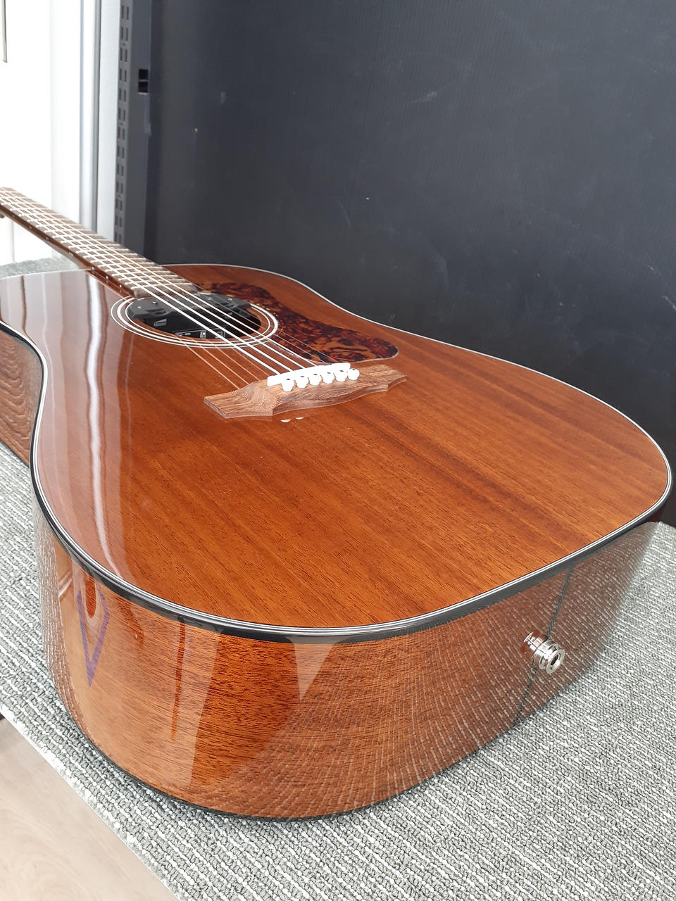 Guild アコースティックギター D-120 ハードケース付き　弦張替え済 D-120 ナチュラル｜Guild Guitars