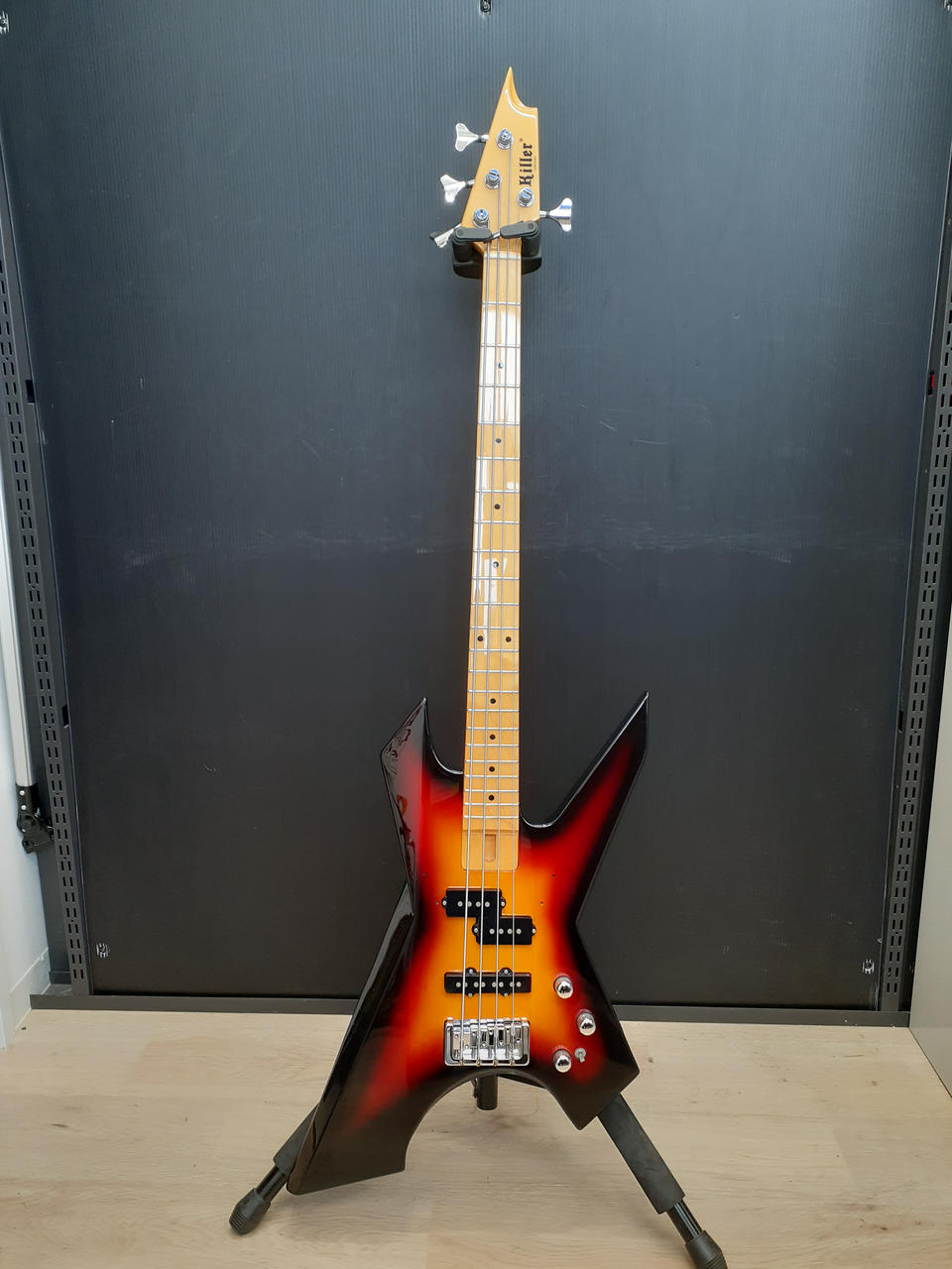 Killer demander エレキベース d68a50cded265d122d4c42c26cf4a0