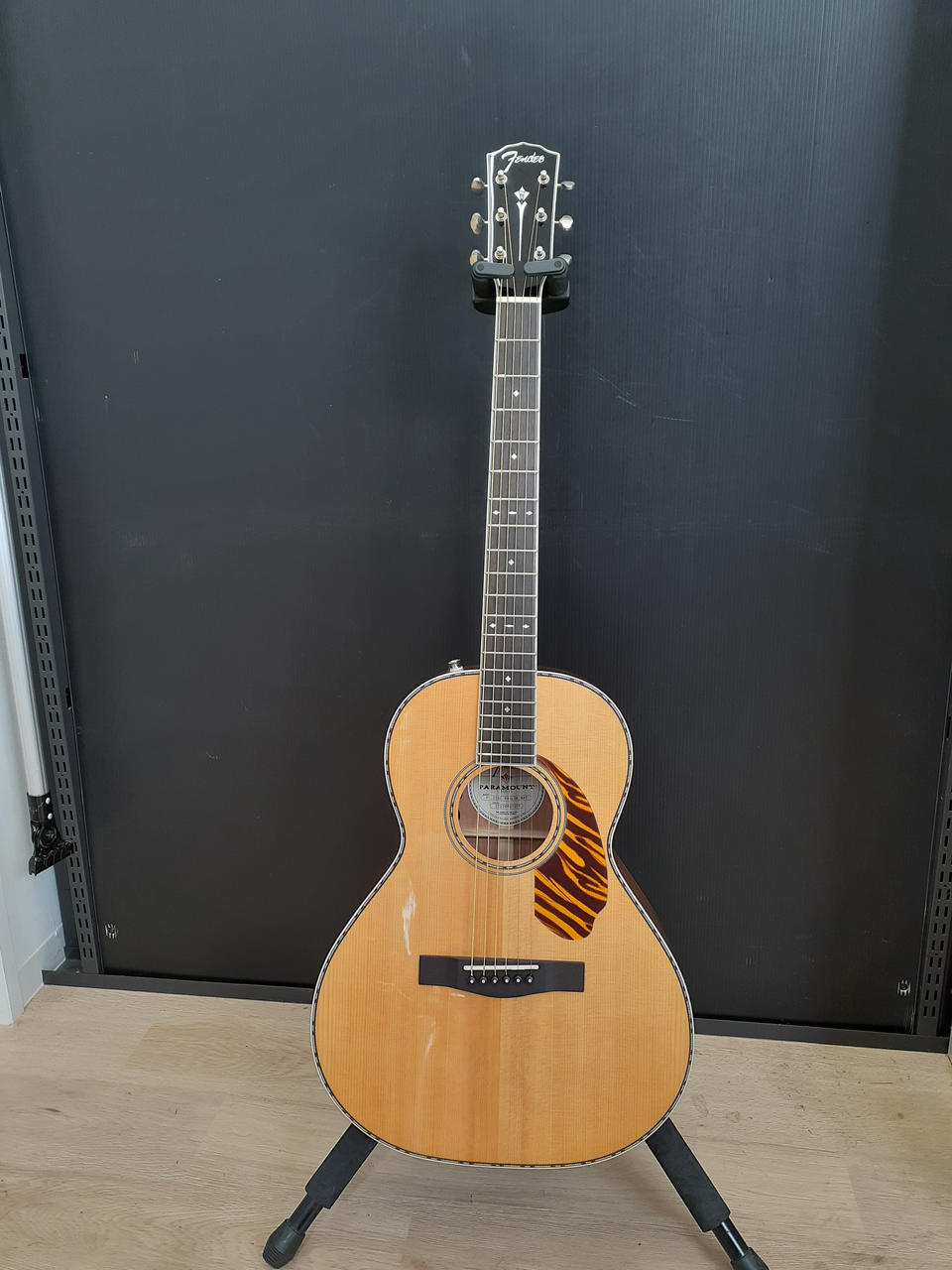 fender エレアコ　ハードケース付 Fender Palomino Vintage エレアコギター トップ単板 California