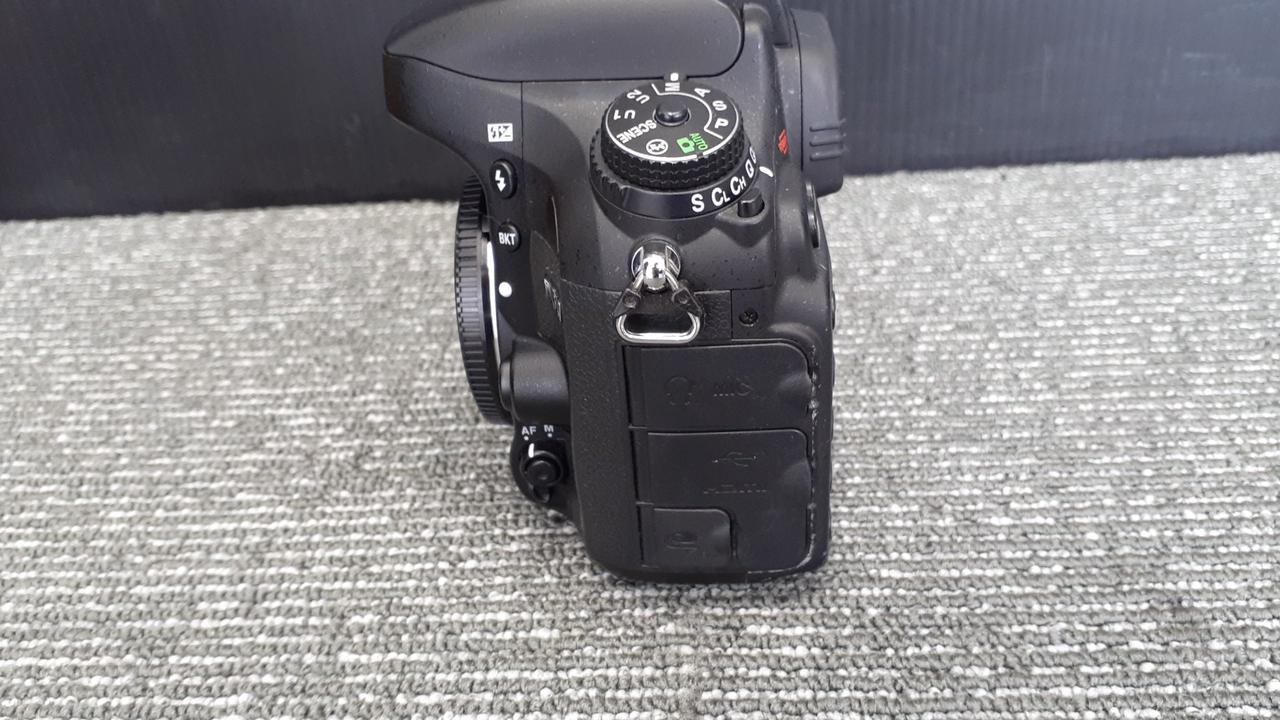 ニコン(NIKON)|デジタル一眼レフカメラ|HARDOFFオフモール