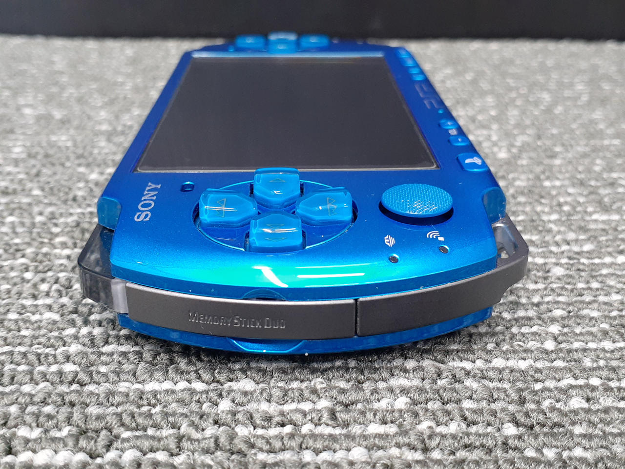 PSP3000   送料込みにしました PSP3000 送料込みにしました PSP 3000 Black / Red - OEM Japan