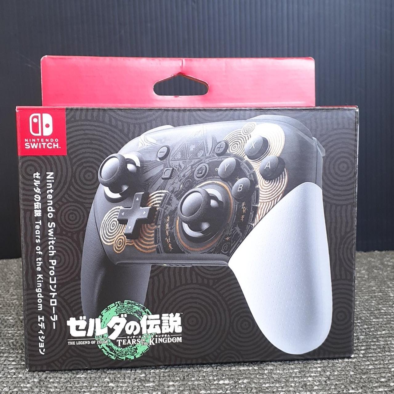 Nintendo Switch 本体(ゼルダプロコン、SDカード付き) Amazon.co.jp