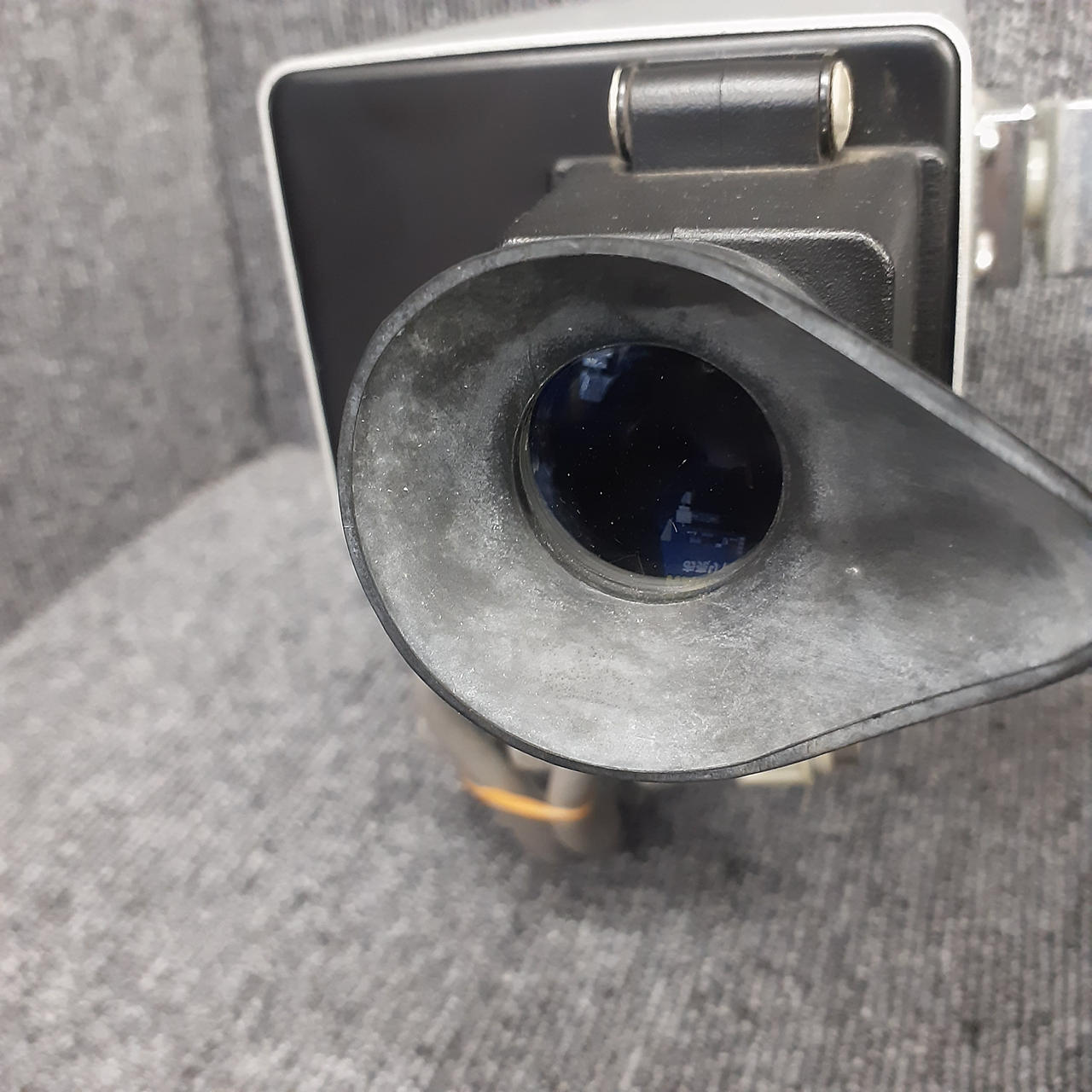 シャープ(SHARP)|【ジャンク】3管式ビデオカメラ|【ハードオフ公式通販