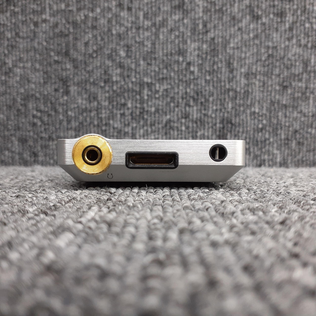 Man シングル 30枚 まとめ売り Hybrid Case For WALKMAN® NW-ZX707 | 株式会社カンパーニュ