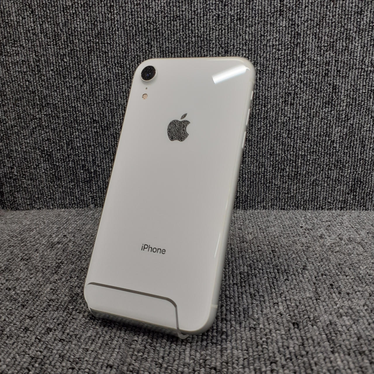 iPhone XR 64G ドコモ版 【公式通販】 iPhone XR 64G ドコモ版 【公式通販】