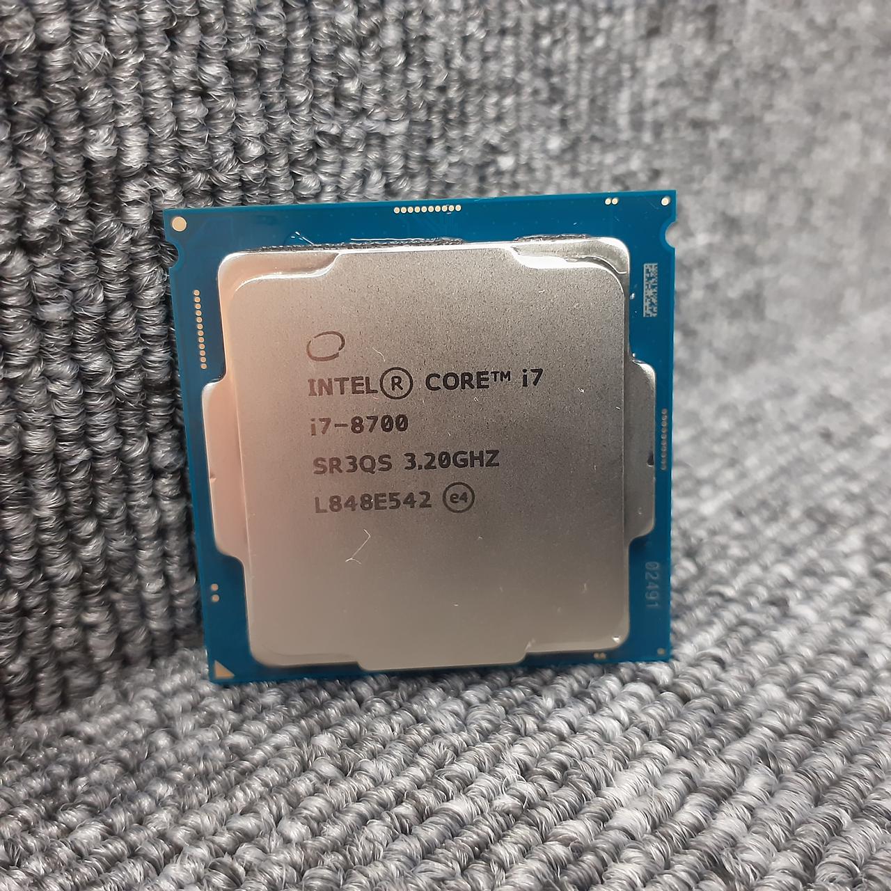 intel Core i7-8700　(本体のみ) Amazon | インテル Intel CPU Core i7-8700 3.2GHz 12M