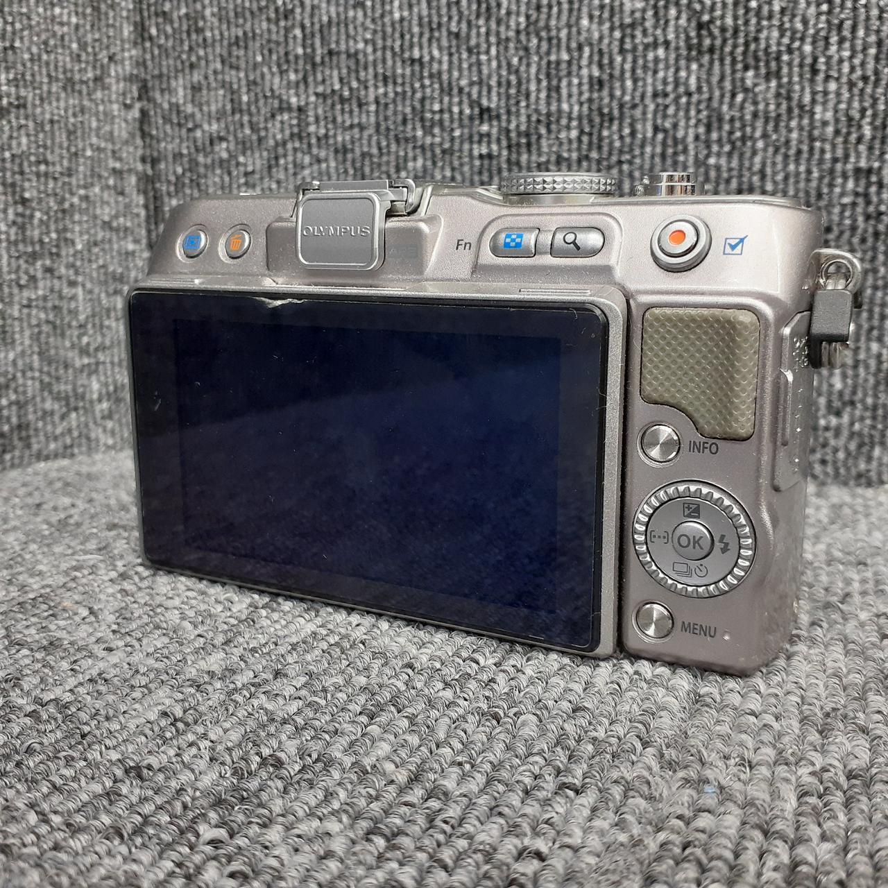 画面フィルム割れアリ