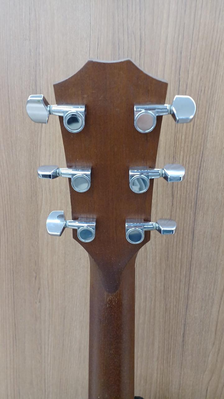 早いもの勝ちです　テイラー110 高感度マイク内蔵　エレアコ　新ハードケース Taylor Guitars