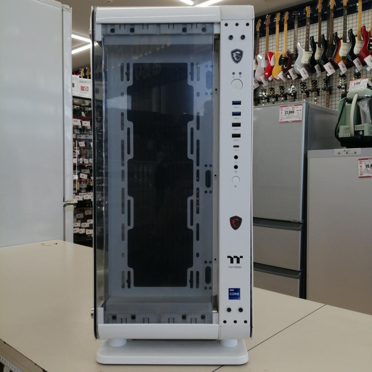 値下げ！デスクトップパソコン（自作品） iiyama PC LEVEL-RGB6-LCR98D-VKX-FB [RGB Build] | パソコン