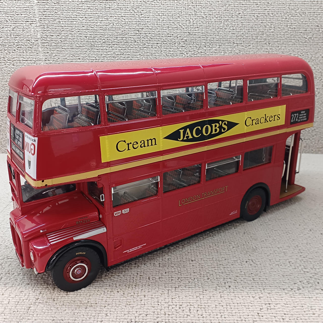 ロンドンバス　サンスター製　ルートマスター　　3500台限定品　ミニカー SUNSTAR|ロンドンバス|【ハードオフ公式通販】オフモール|1080350000009034