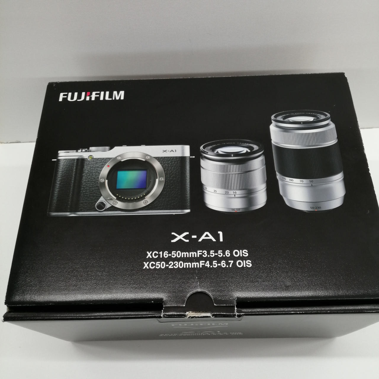 Fuji フィルムカメラ　動作確認済み 無理してフィルムで撮らなくたっていい。｜記憶カメラ