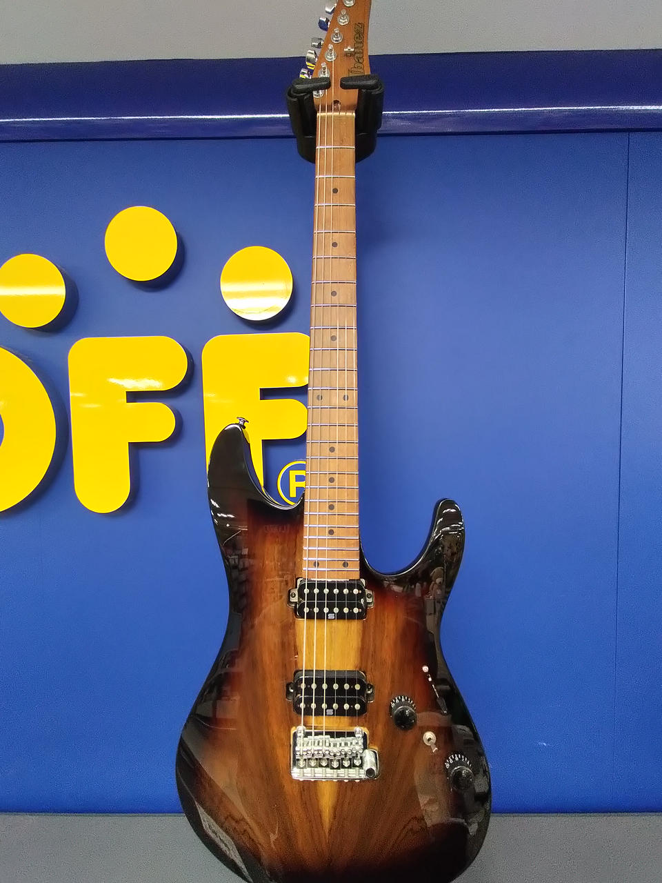 ✴︎Ibanez✴︎AK85-DVS✴︎フルアコエレキギター✴︎fenderハードケース 楽天市場】ibanez ハードケースの通販