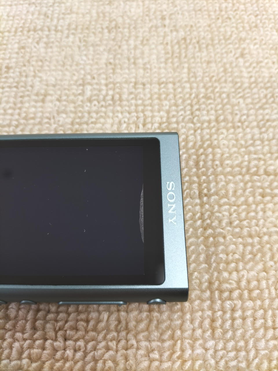 画面上部に気泡あり