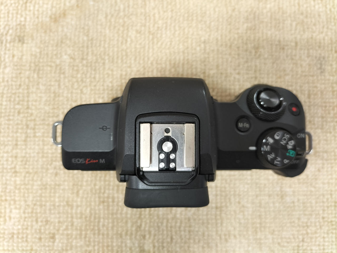 Canon ミラーレス一眼 シルバー 本体 バッテリー付き キヤノン(CANON)|ミラーレス一眼|【ハードオフ公式通販】オフモール