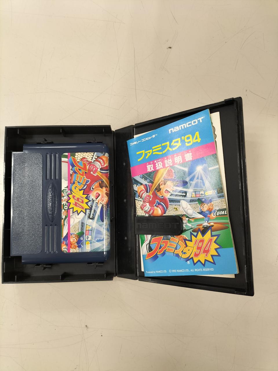 大値下げ)ファミコン 元祖 当時まま セットのみ 大値下げ)ファミコン