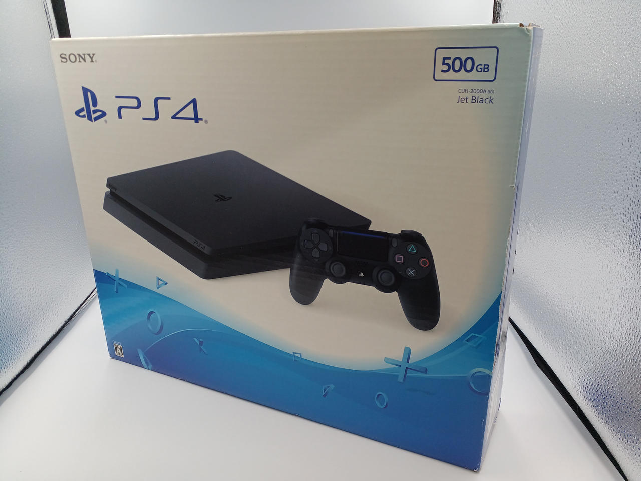 SONY 型番：CUH-2000A PS4 11,880円