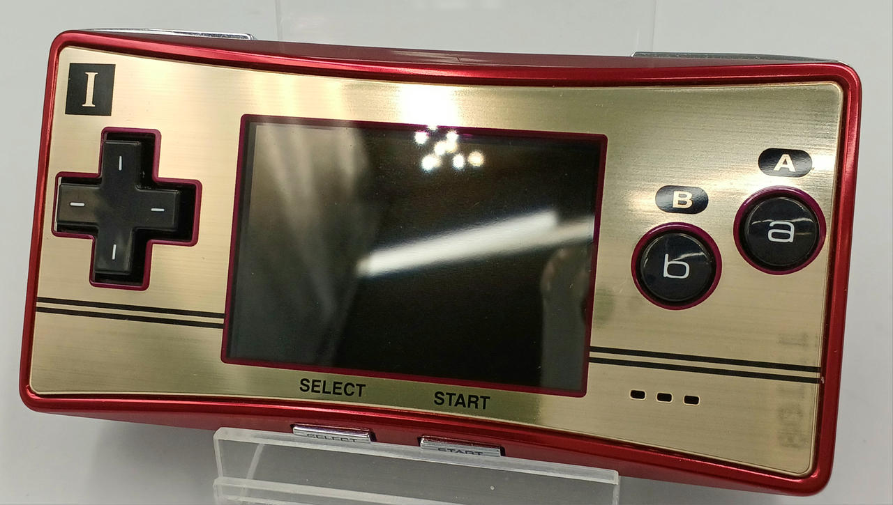 ニンテンドウ(NINTENDO)|ゲームボーイミクロ ファミコンカラー