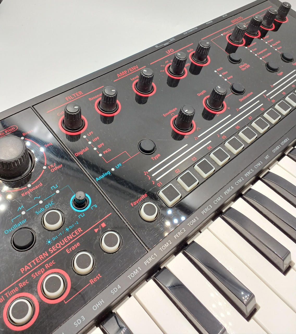 ローランドのシンセサイザースピーカーなしジャンク品 ローランド(ROLAND)|シンセサイザー|HARDOFFオフモール（オフモ