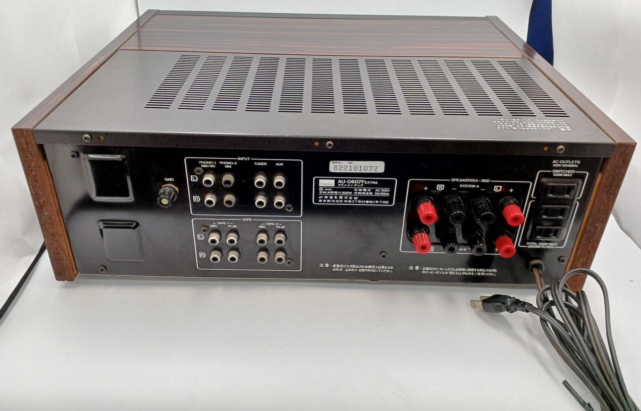 【極美品】SANSUI AU-D607F EXTRA サンスイ プリメインアンプ SANSUI AU-D607F EXTRAの仕様 サンスイ