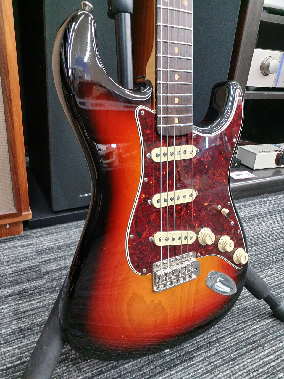 FREEDOM CUSTOM GUITAR RESEARCH|ブラジリアンローズ指板 O.S Retro ST