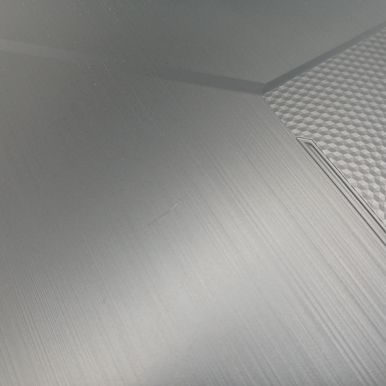 ※ボディ一部に傷あり