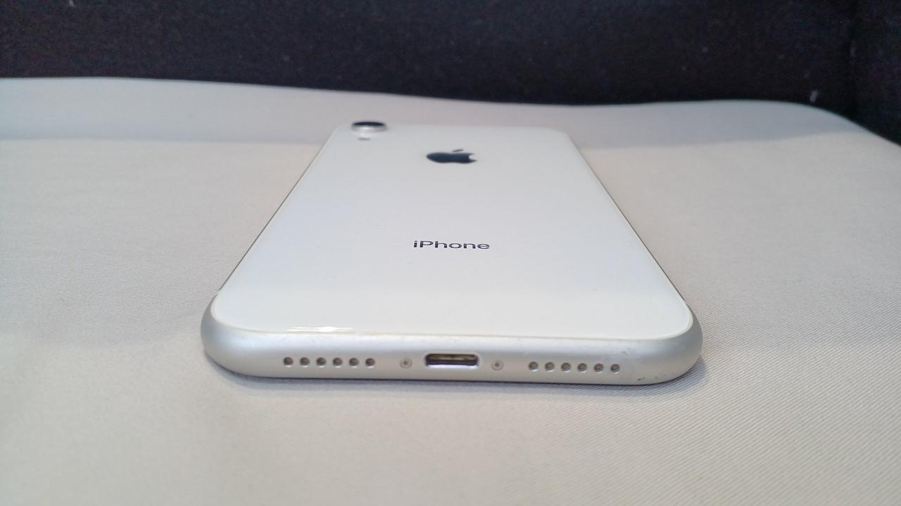コンピュータ・IT iPhoneXR AU アップルコンピュータジャパン(APPLE)|IPHONE XR|HARDOFFオフ