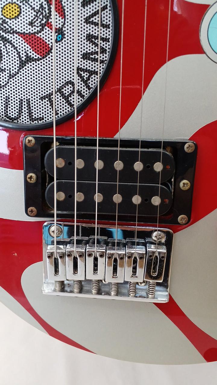 FERNANDES|ウルトラマンコラボエレキ|HARDOFFオフモール（オフモ