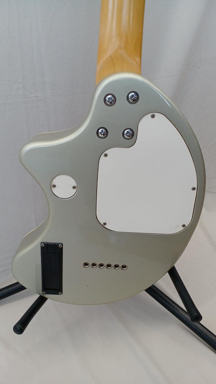 FERNANDES|ウルトラマンコラボエレキ|HARDOFFオフモール（オフモ