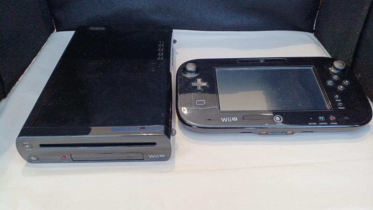 任天堂 - 大幅値下げ　WiiU  豪華セット Amazon | Wii U すぐに遊べるファミリープレミアムセット(シロ