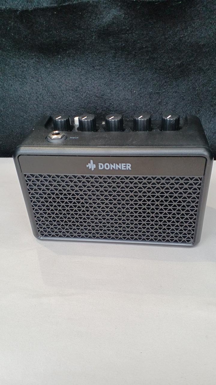 未使用品　Donner ギターアンプ 20W DA-20 Amazon.co.jp: Donner ギターアンプ 20W クリーンとドライブ2