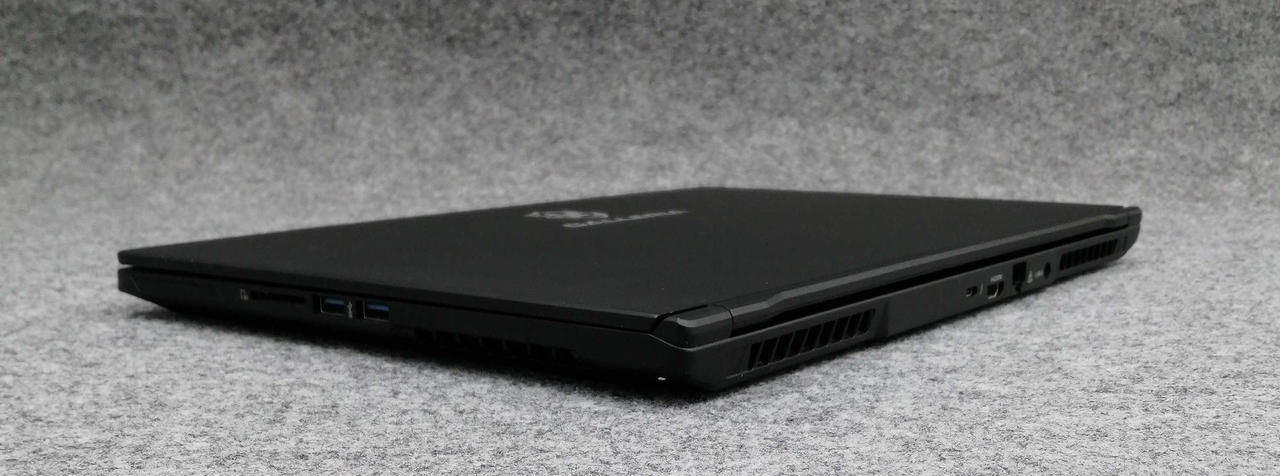 THIRDWAVE GROUP - ◆ジャンク品・本体のみ◆ゲーミングノートPC パソコン GALLERIA ガレリア GCR2070RGF-QCG【i7-9750H・RTX2070・16GB・SSD512GB】★画面表示異常/LT-JUNK-250259（035070） ドスパラ GALLERIA GCR2070RGF-QCの実機レビュー！RTX 2070搭載