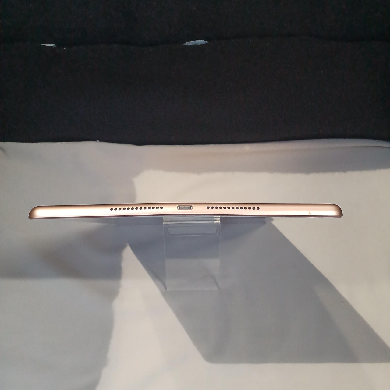 た*ん様 Apple iPad シャンパンゴールド本体MYLC2J/A アップルコンピュータジャパン(APPLE)|MYLC2J/A|HARDOFFオフ