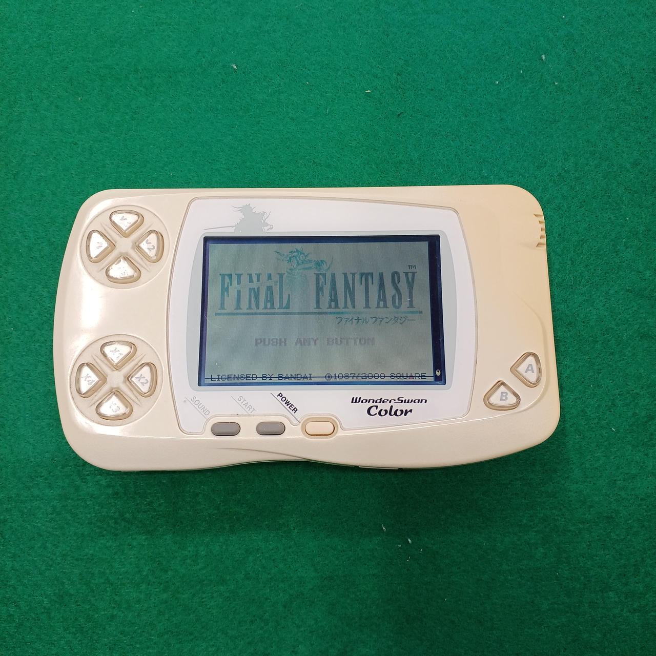 ワンダースワン　ファイナルファンタジーモデル バンダイ(BANDAI)|ワンダースワンカラーFFモデル|【ハードオフ公式通販