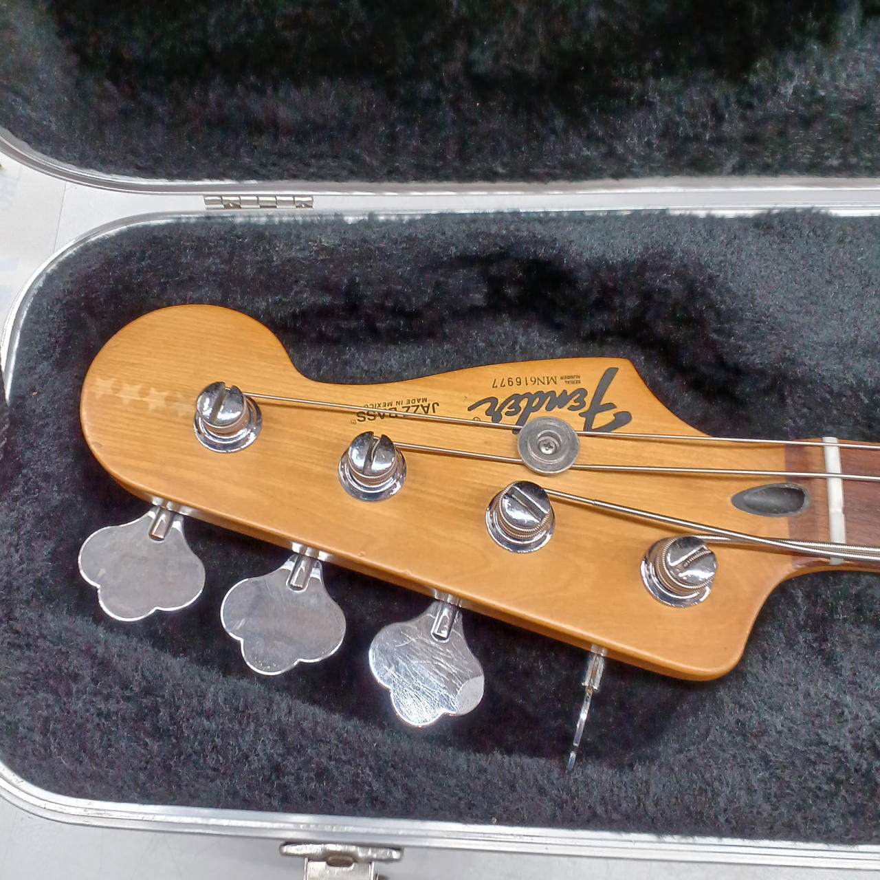 Fender USA Hard Case エレキベース PB & JB 鍵付 Fender USA Hard Case エレキベース PB & JB 鍵付 Fender USA